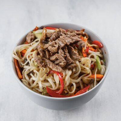 Удон с говядиной в Yummy yummy по цене 280 ₽