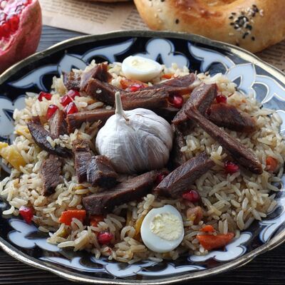 Плов Ташкентский с говядиной в Чайхана Самарканд по цене 495 ₽