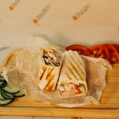 Шаурма Мини с курицейв Провкус по цене 260 ₽