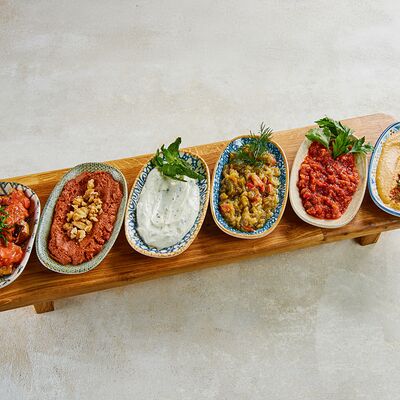 Сет Мезе в Pera по цене 1700 ₽