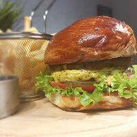 Gambino Burger в Burger Mafia
