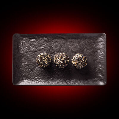 Китайские пончики с красной фасолью в Китайские Новости по цене 570 ₽