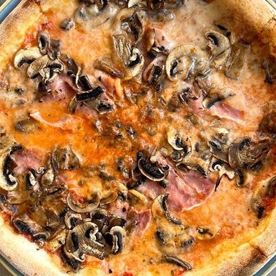 Ветчина и грибы в L'angolo Italiano по цене 30 р.