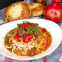 Лагман с бульоном в Кафе Султан