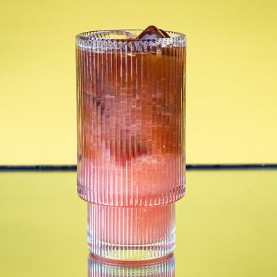 Бамбл Грейпфрут в Pink milk x Lift по цене 430 ₽