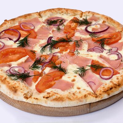 Пицца Чесночная с ветчинойв ЧиллМил по цене 990 ₽