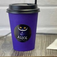 Флэт уайт в Alice coffee