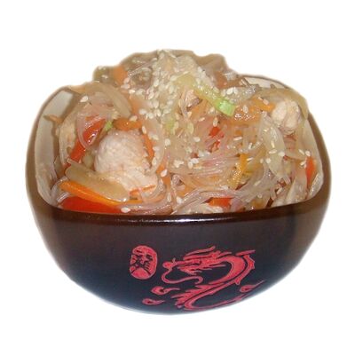 Фунчоза с курицей в Sushiwoker по цене 460 ₽