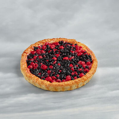Тарт с черникой и малиной в Буше по цене 2395 ₽