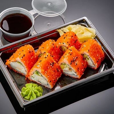 Ролл Калифорния с креветкой в Coffee Corner по цене 599 ₽