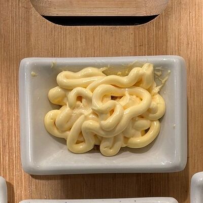 Сырный соусв Кафе на прудах по цене 110 ₽