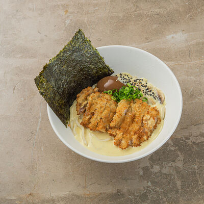 Сырный рамен с курицей кацу в Бали по цене 490 ₽