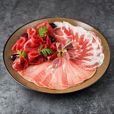 Антипаси в Эндорфин по цене 990 ₽