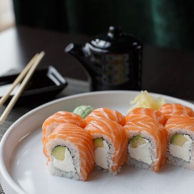 Ролл Филадельфия 8 шт в Per Se по цене 1850 ₽