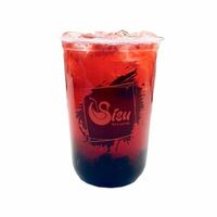 Лимонный чай с клубникойв Sisu bubble tea