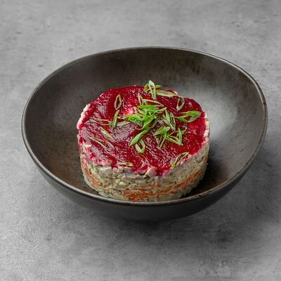 Селедка под шубой в Большая рыба по цене 430 ₽