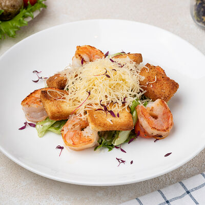 Салат Цезарь с креветками в Коломан по цене 630 ₽