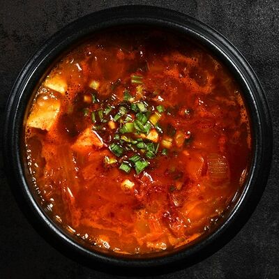 Кимчи Тиге со свининой в Джонга по цене 520 ₽