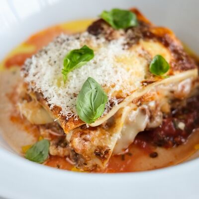 Лазанья в MR. CUP по цене 690 ₽