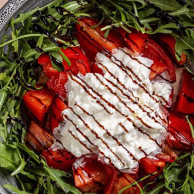 Томаты со страчателлой в Avgust13 по цене 920 ₽