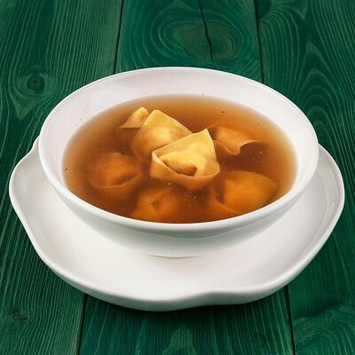 Куриный бульон, тортеллини в Solar Bistro по цене 350 ₽