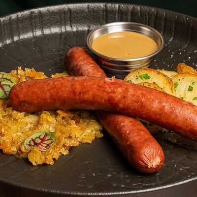 Колбаски в Биржевик по цене 837 ₽