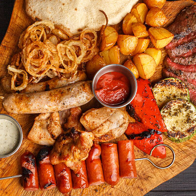 Мясной гриль на компанию в Good Company по цене 3300 ₽