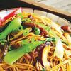 D1 Жареная лапша с овощами 蔬菜炒面 в Charlie tea по цене 520