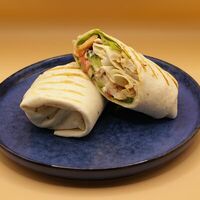 Ролл с курицей в Море
