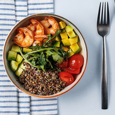 Боул с креветками и киноа в Альбатрос по цене 720 ₽