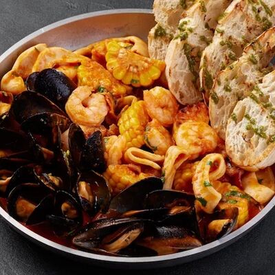 Плато с морепродуктами в По Чесноку по цене 2641 ₽