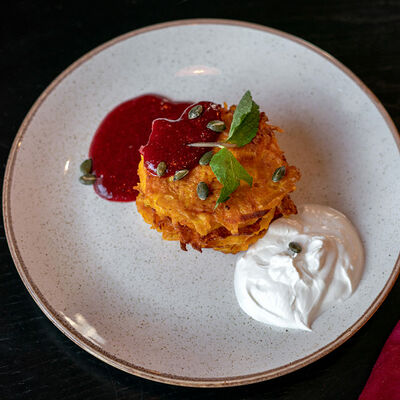 Оладьи тыквенно-яблочные в Пекарня Мишеля по цене 450 ₽