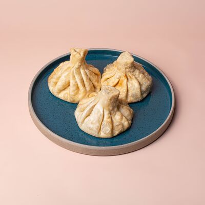 Обжаренные хинкали с сыром в Tbls по цене 110 ₽