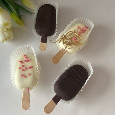 Набор эскимо в темном и белом шоколадев Амрита по цене 800 ₽