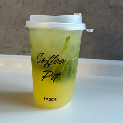 Лимонад киви-фейхоа в Coffee Pit по цене 270 ₽