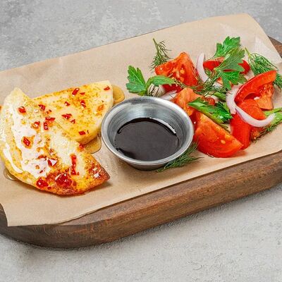 Адыгейский сыр с томатами в Курагадиван по цене 545