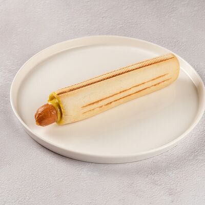 Французский хот-дог с марсельской колбаской в Сабирос по цене 410 ₽