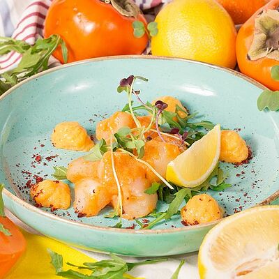 Гребешок с хурмой в Луиджи & Тосё по цене 599