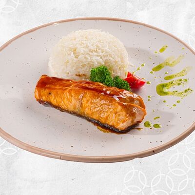 Филе сёмги в соусе терияки тайским рисом в Река Море по цене 799 ₽