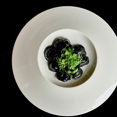 Равиоли Черное море в Chocolate по цене 700 ₽