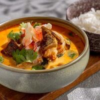 Том ям с палтусом и крабомв Rose Mary