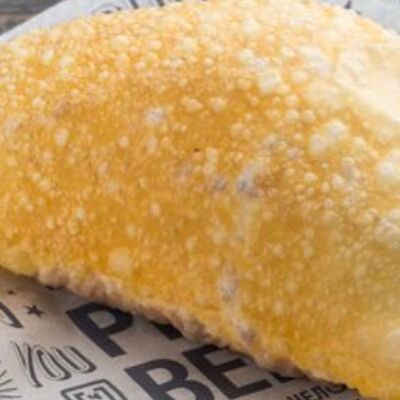 Чебурек с сыром в Пловбери по цене 239 ₽