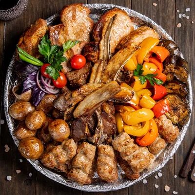Шашлычный сет на компанию из 20 человек в Шашлык Хаус GRILL&PIZZA по цене 39462 ₽