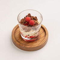 Крем из домашнего сыра, пралине и малиной в Сыроварня