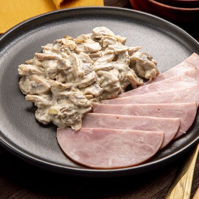 Грибной жюльен с ветчиной в Папины блины по цене 432 ₽