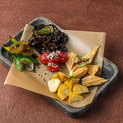 Ассорти солений в Привет по цене 520 ₽