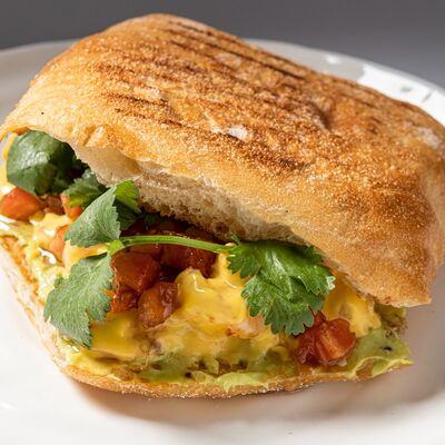 Панини с креветками в Тирольские пироги по цене 750 ₽