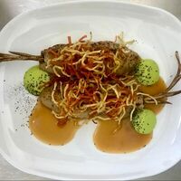 Котлеты из цыпленка с соусом Жю под сеном из овощей в Эдем