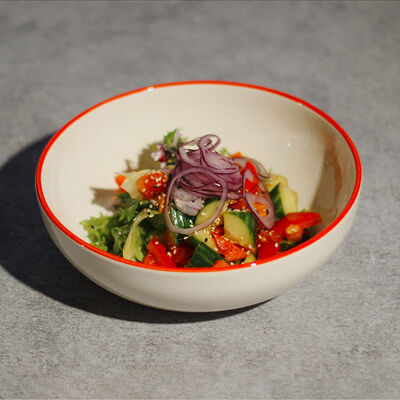 Салат микс- овощной Д в Tinto по цене 490 ₽