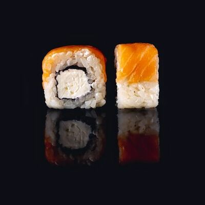 Ролл Филадельфия маки в Bonito sushi по цене 619 ₽